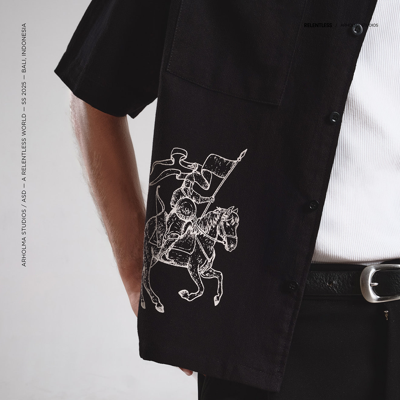 Boxy Shirt Icarus Black
